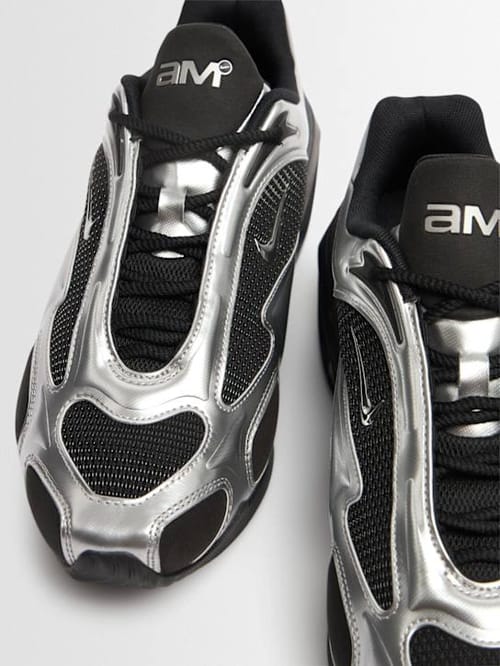 Nike: Air Max Muse Sneakers