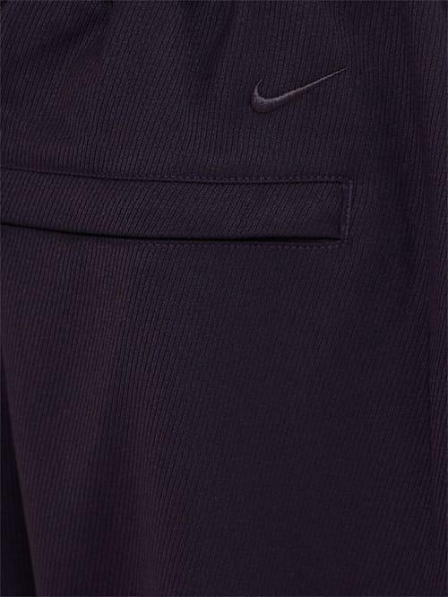Nike: 宽松高腰裤
