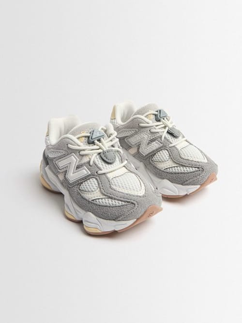 New Balance: Sneakers 9060