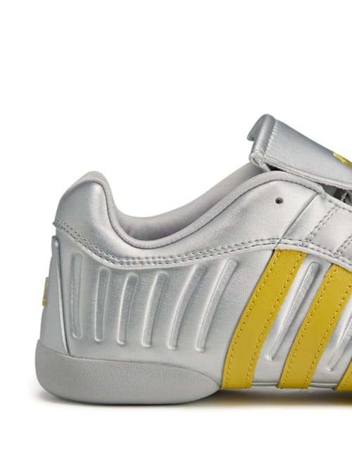adidas Originals: 精英梅喵运动鞋