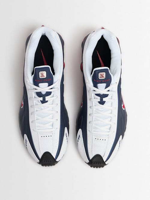Nike: Low-top sneakers with chunky sole