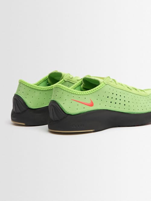 Nike: 空气超飞运动鞋
