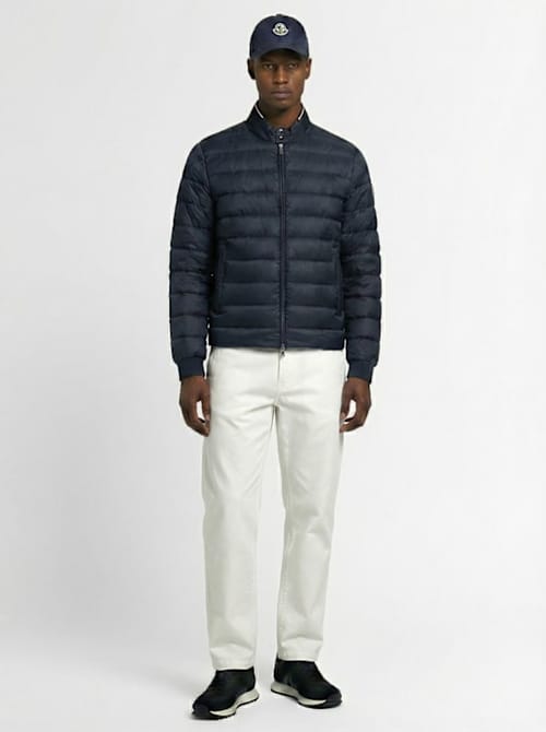 Moncler: 带领短款羽绒夹克