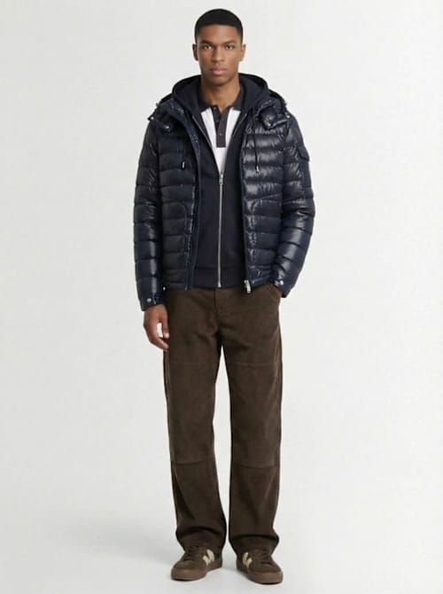 Moncler: 短款连帽羽绒服