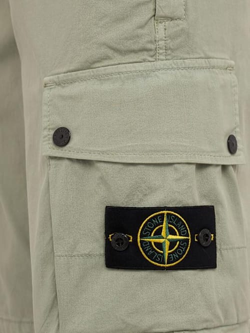 Stone Island: 带侧口袋的货物短裤