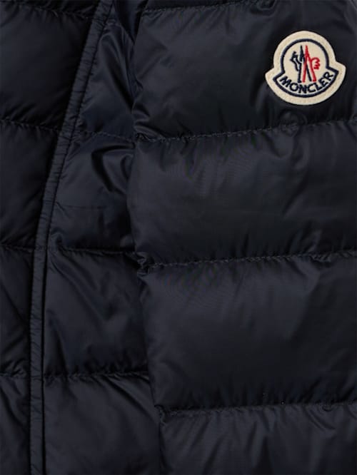 Moncler: Ayfer 方形绗缝尼龙羽绒夹克