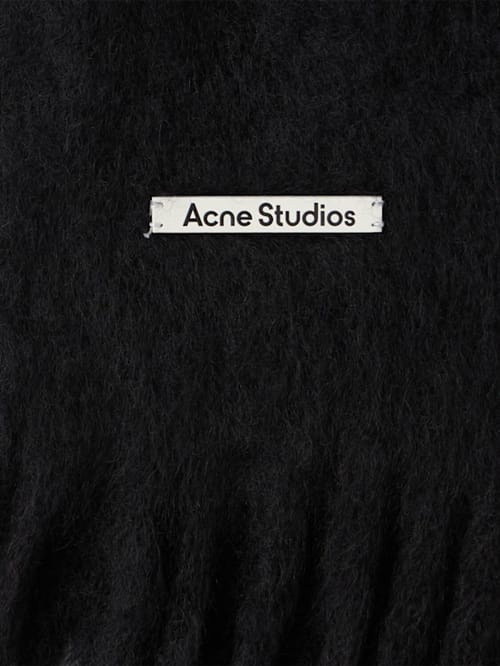 Acne Studios: 流苏围巾
