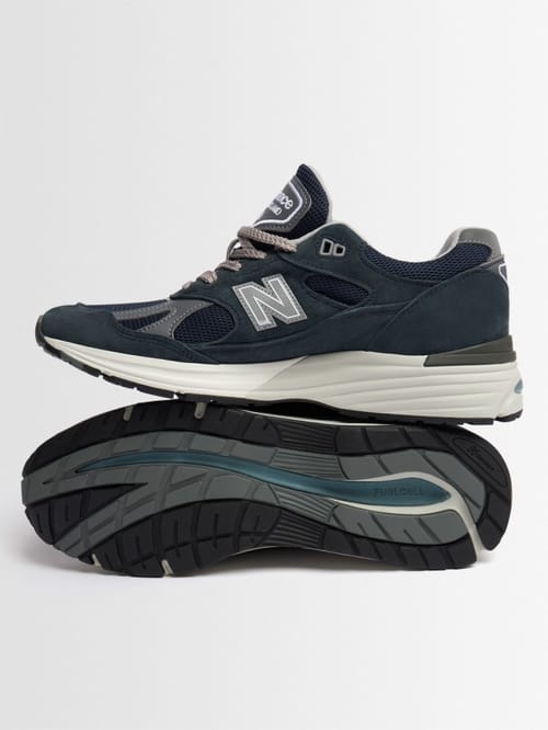 New Balance: 991 v2 聚酯运动鞋，带雕刻鞋底