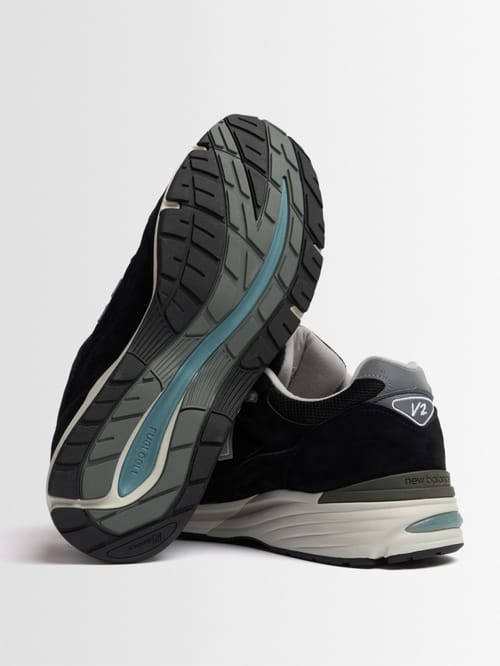 New Balance: 991 v2 聚酯运动鞋，外露中底
