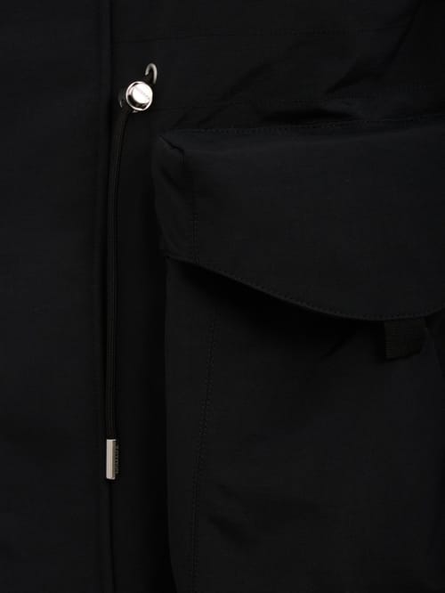 NOMAKA: Beverin light men parka