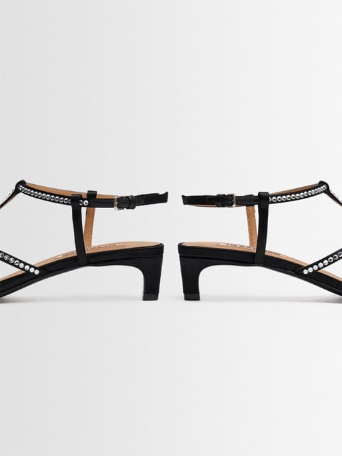 Jil Sander: Cage-Sandalen aus Satin mit Kristallverzierung