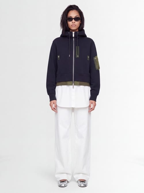 Sacai: 经典海绵运动衫 X 尼龙斜纹连帽衫