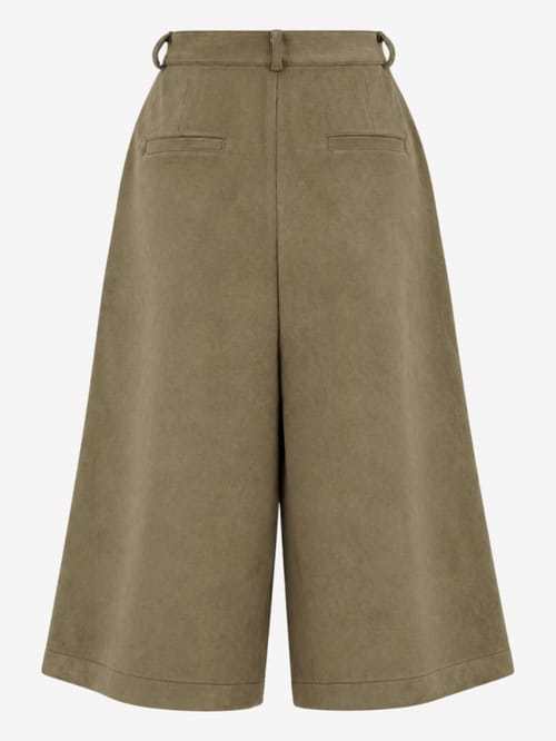 LA PISCINE: Faux suede wide shorts