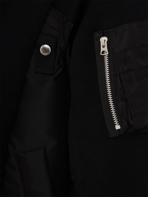 Sacai: 带有尼龙斜纹插片的圆领卫衣