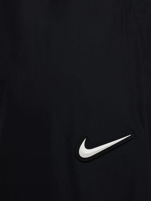 Nike: 带弹性的修身裤