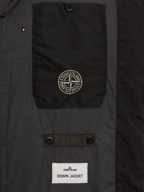 Stone Island: 尼龙连帽羽绒外套