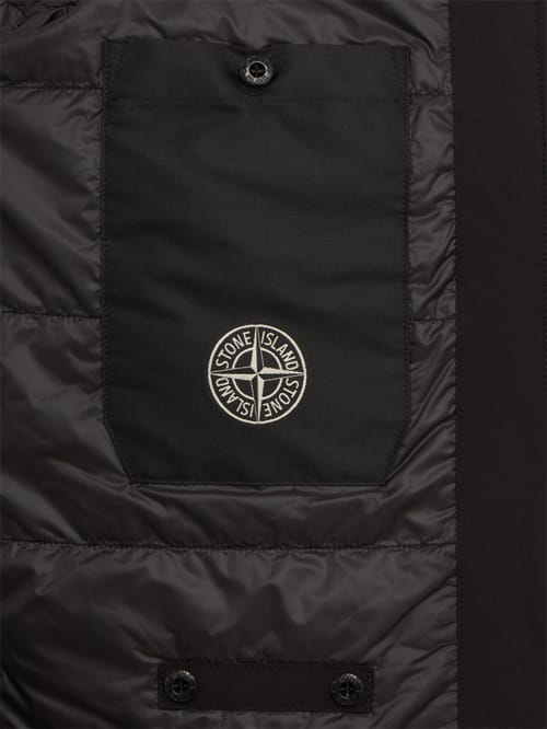 Stone Island: 尼龙连帽短款外套