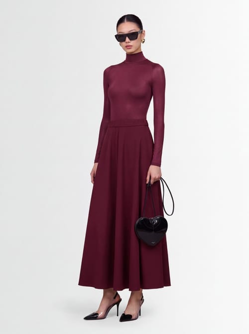 CRUNA: Regular fit half circle skirt
