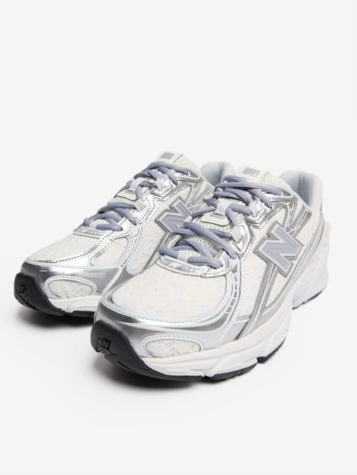 New Balance: Polyester 740 Knit sneakers