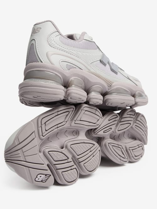New Balance: Abzorb 2000 lace-up sneakers