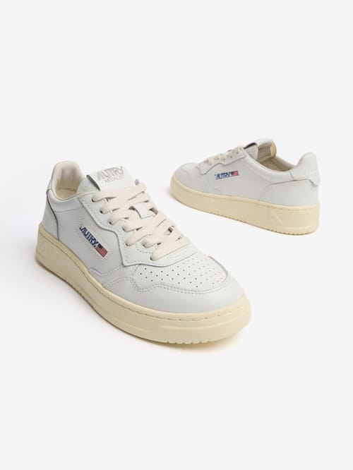 Autry: Medalist Low cow leather sneakers