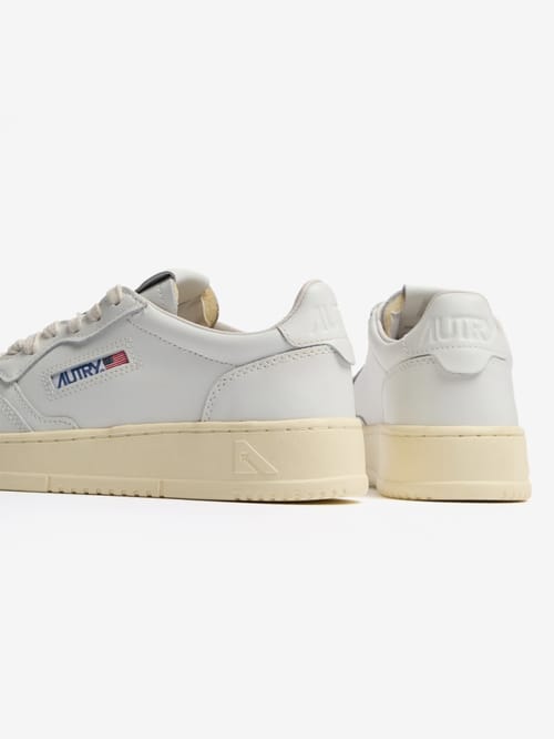 Autry: Medalist Low cow leather sneakers