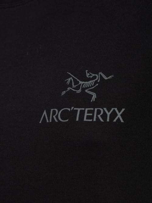 Arc'teryx: Kragg SL Emblem T-Shirt aus Baumwolle