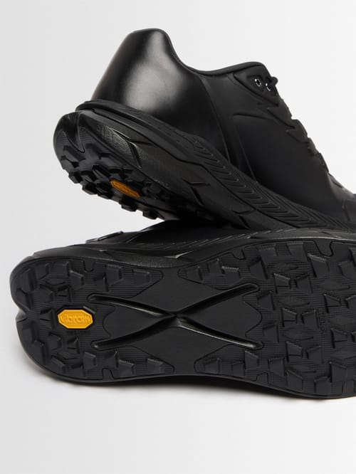 Hoka: Tecton X2 leather sneakers