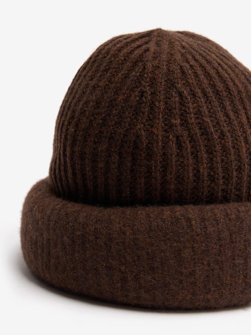 Hed Mayner: Bonnet en laine vierge