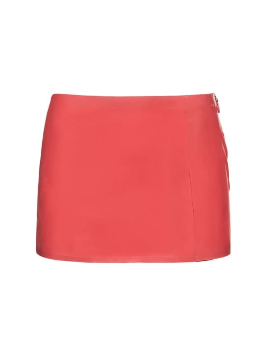 Miaou: Minifalda con látex