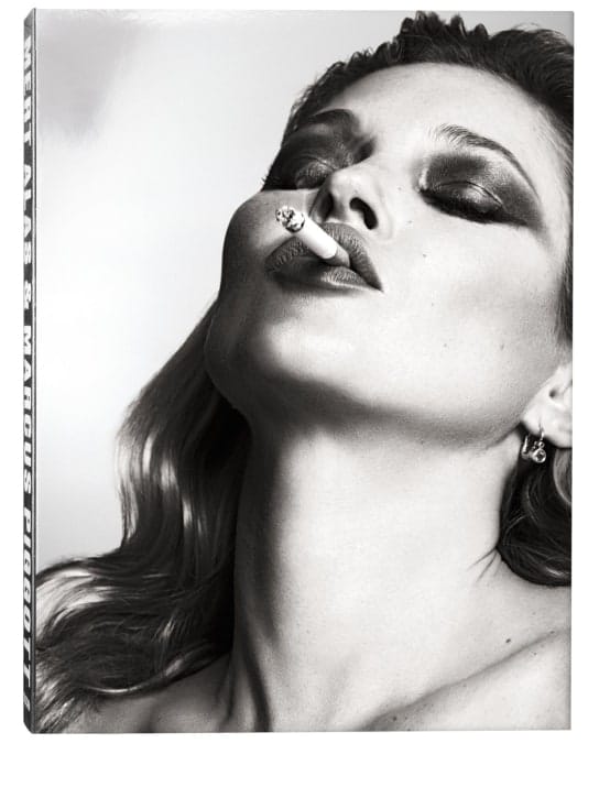 Taschen: Mert Alas and Marcus Piggott书