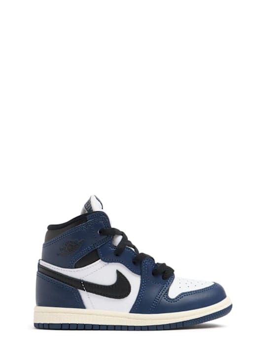 Jordan: Jordan 1 Retro High OG运动鞋