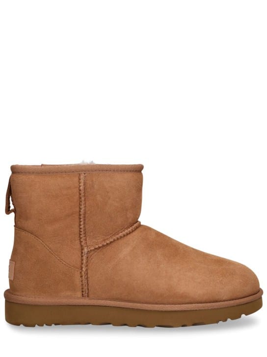 Ugg: 带缝线的 ankle booties