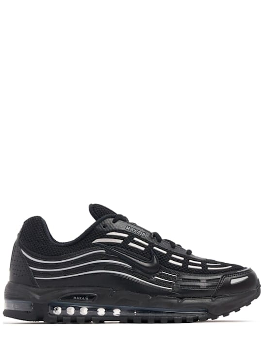 Nike: Low sneakers with platform sole