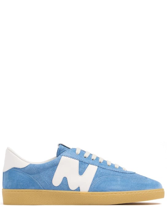 MSGM: 低帮运动鞋，配有对比色 logo