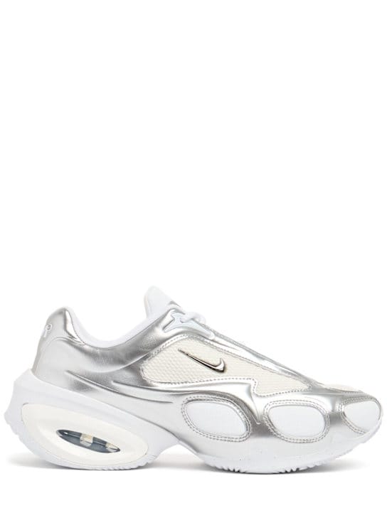 Nike: Air Max Muse Sneakers