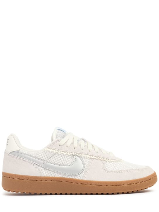 Nike: 场地将军运动鞋
