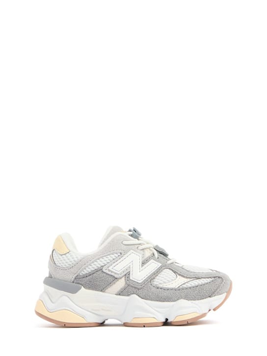 New Balance: Sneakers 9060