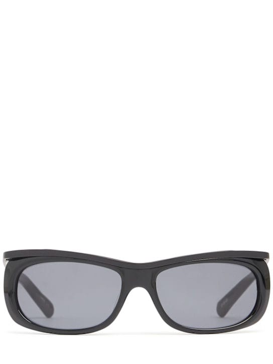 Flatlist Eyewear: 口罩太阳镜