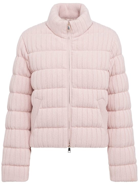 Moncler: 短款羽绒服，带领子