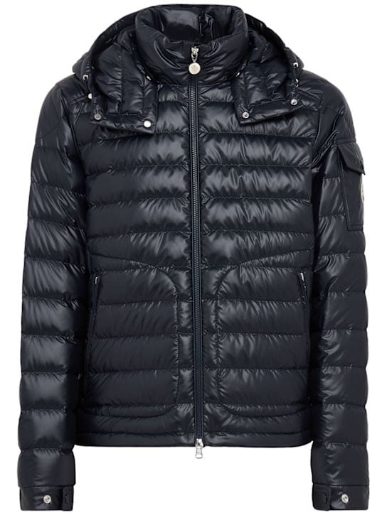 Moncler: 短款连帽羽绒服