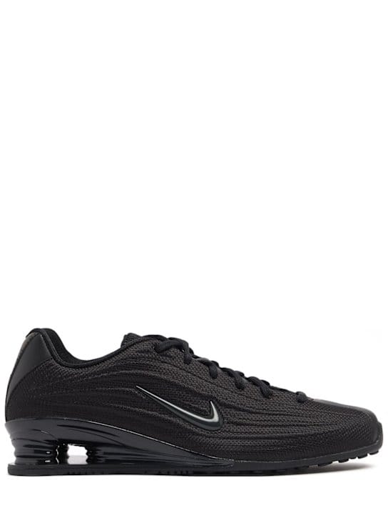 Nike: Shox Z 运动鞋