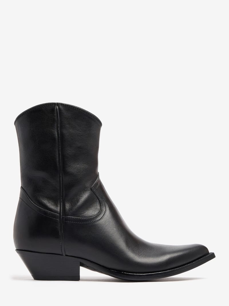 Buttero: Flee leather ankle boots