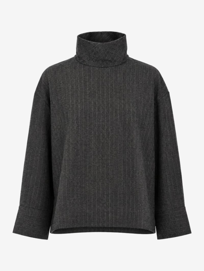LA PISCINE: Turtle neck shirt