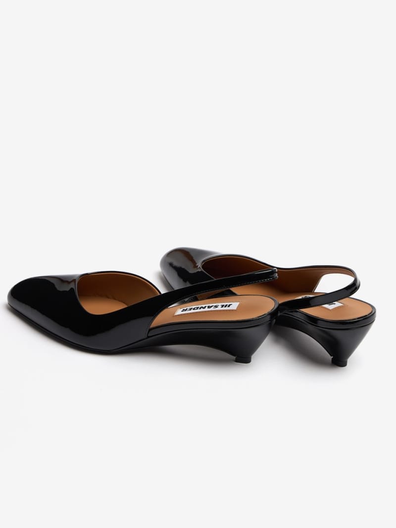 Jil Sander: 45mm Arc patent leather slingback pumps