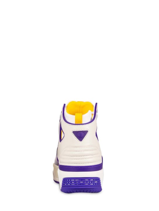 JUST DON: Basketball Courtside Hi皮革运动鞋