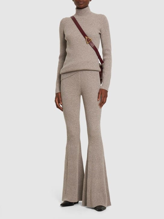 Michael Kors Collection: 羊绒罗纹针织喇叭裤
