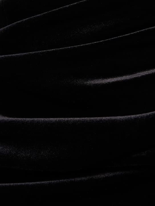 Galvan: Maxikleid aus Samt mit Schlitz