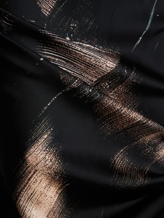 Louisa Ballou: Vestido largo asimétrico de seda