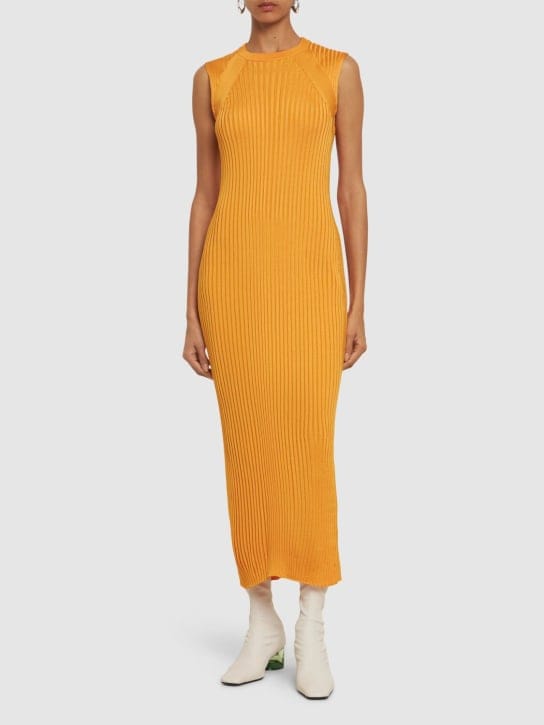 Jil Sander: Abito lungo in maglia a coste
